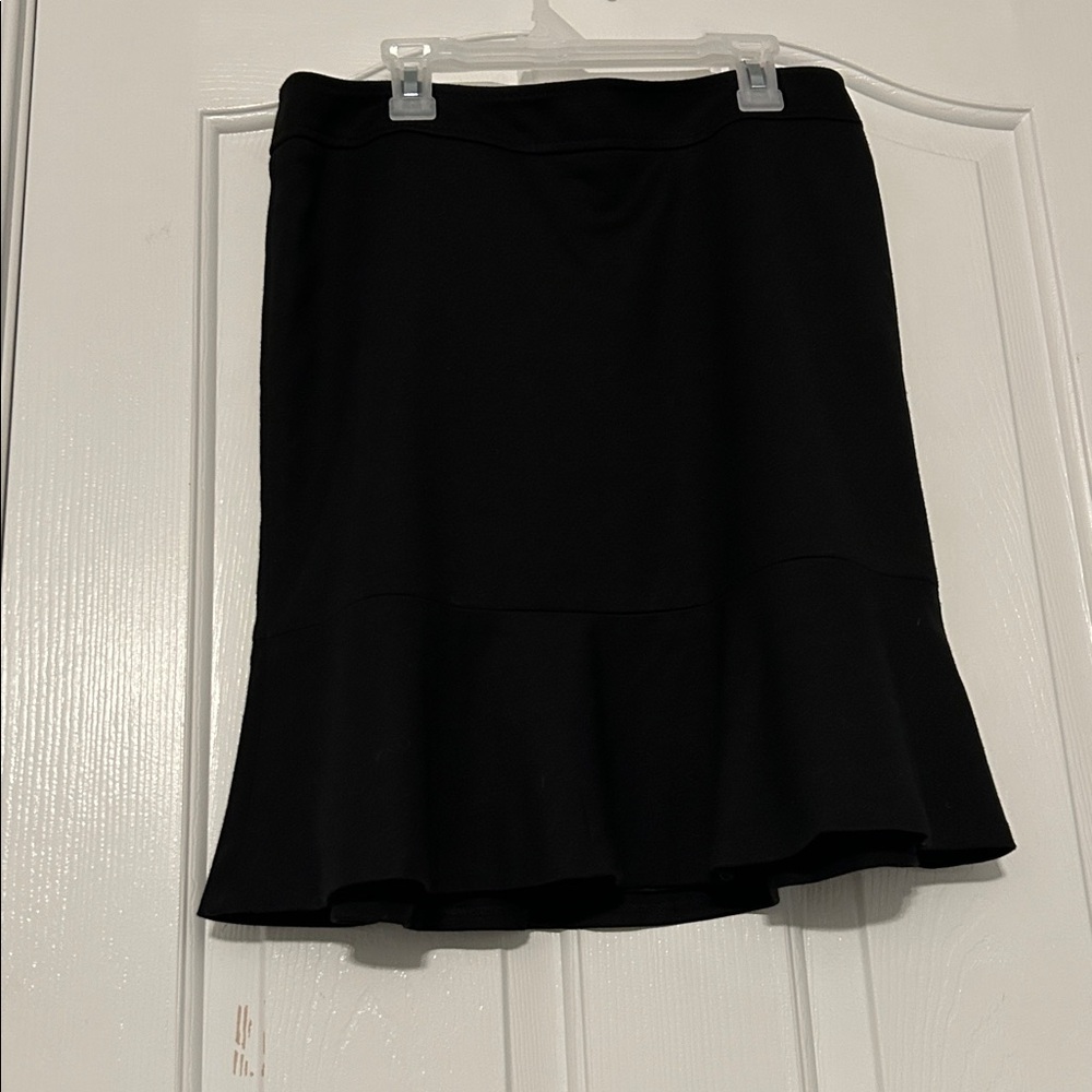 LOFT Size 6, Black A-Line Skirt